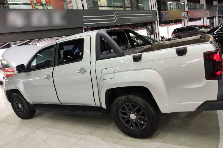 Used JMC Yuhu 7 2022 2.0T Manual Diesel Two-Wheel Drive Comfort Version Standard Wheelbase
