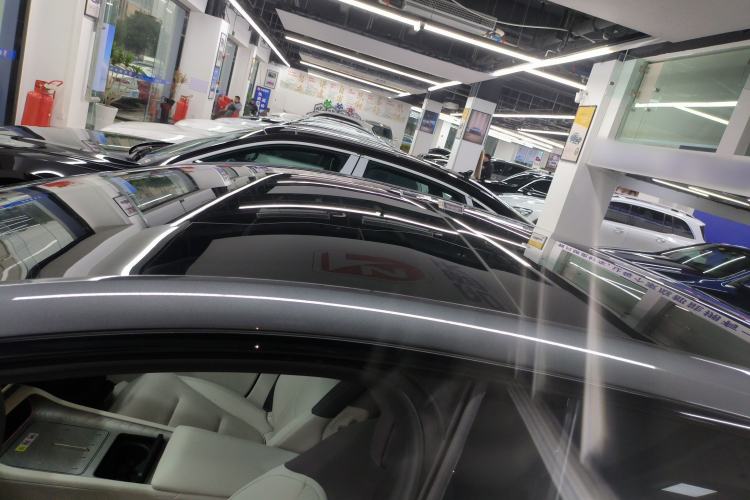 Used  12 2025 Ultra Extended-Range Edition