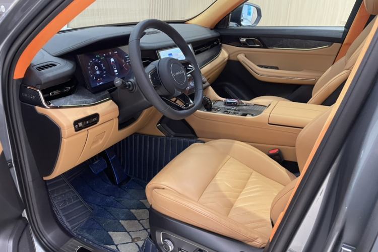 Used Lynk & Co 09 EM-P 2021 2.0T PHEV Halo Six-Seater
