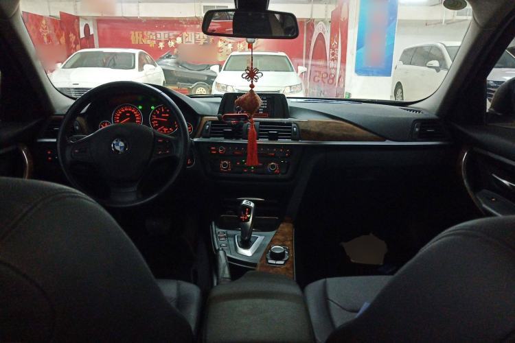 Used BMW 3 Series 2013 320Li Fashion Model
