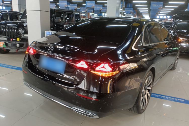 Used Mercedes-Benz E-Class 2024 E 300 L Luxury Model
