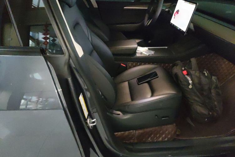 Used Tesla Model Y 2022 Performance High-Performance All-Wheel-Drive Version
