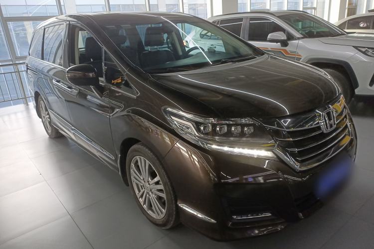 Used Honda Elysion 2016 2.4L Luxury Edition
