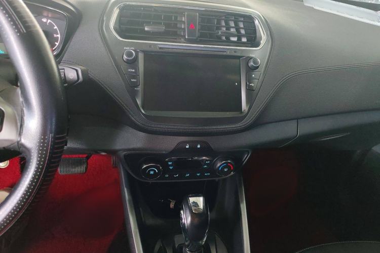 Used Ford Escort 2017 Happiness Edition 1.5L Automatic Fashion Version
