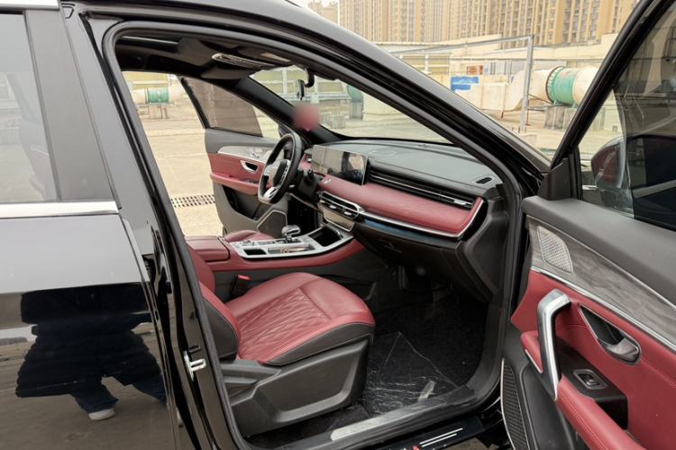 Used JETOUR X70 PLUS 2023 1.6T DCT Stronger 5-Seater
