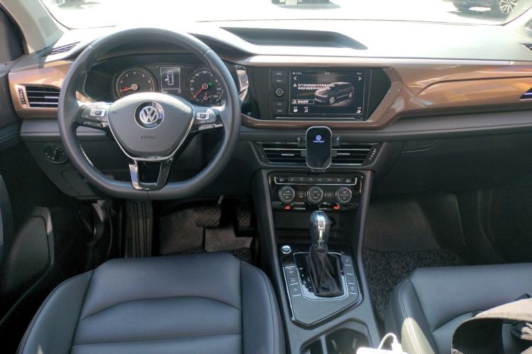 Used Volkswagen Tharu 2019 280TSI Two-Wheel Drive Luxury Edition China V Standard