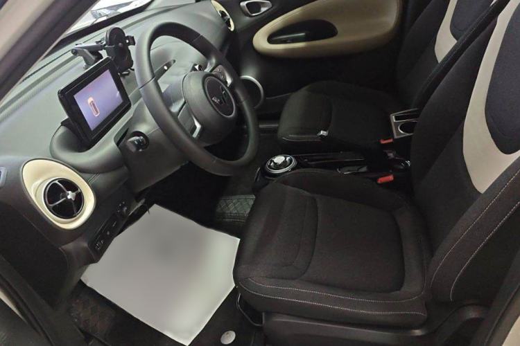 Used Wuling Bingo 2023 203km Light Edition
