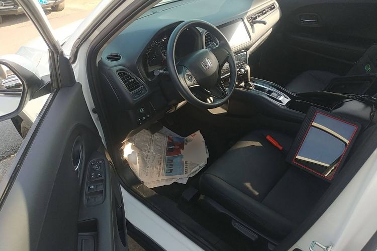 Used Honda Vezel 2020 220 TURBO CVT Elite Edition
