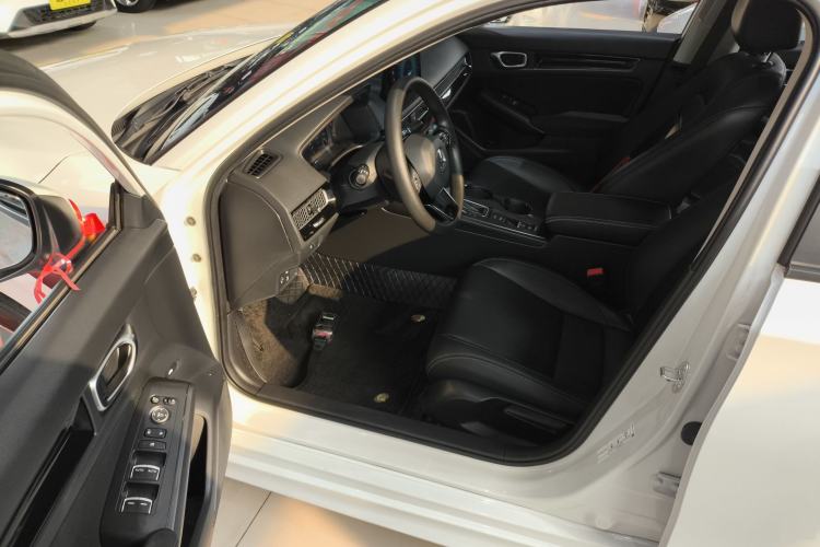 Used Honda Civic 2022 240TURBO CVT Dynamic Edition
