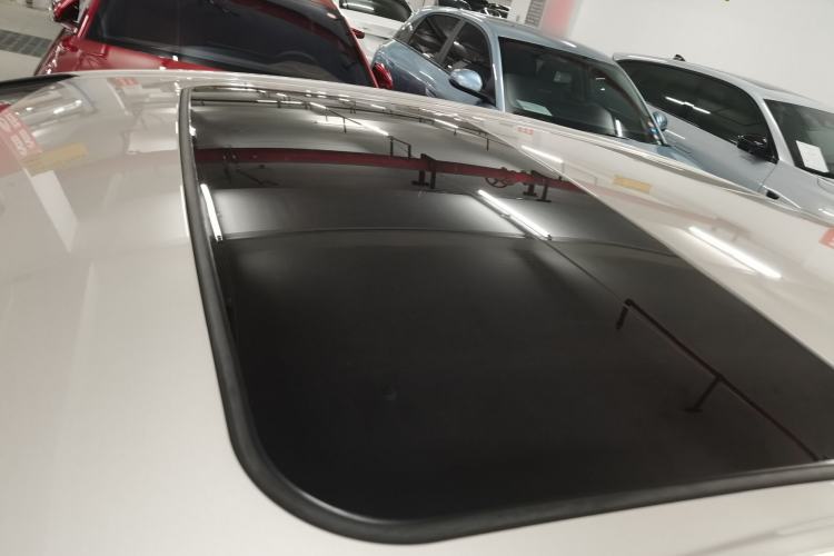 Used Toyota Camry 2021 2.0S FENGSHANG Edition
