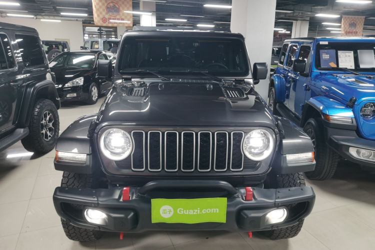Used  Wrangler 2024 2.0T Sahara Four-Door Edition
