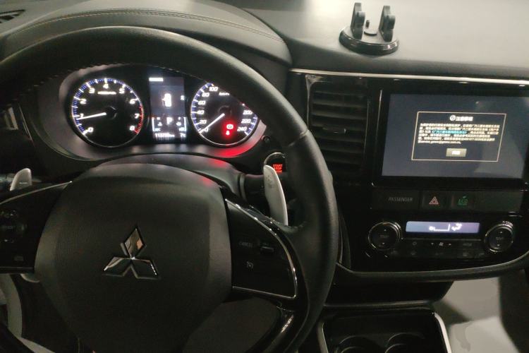 Used Mitsubishi Outlander 2021 2.4L 4x4 Comfort Edition 5 Seats
