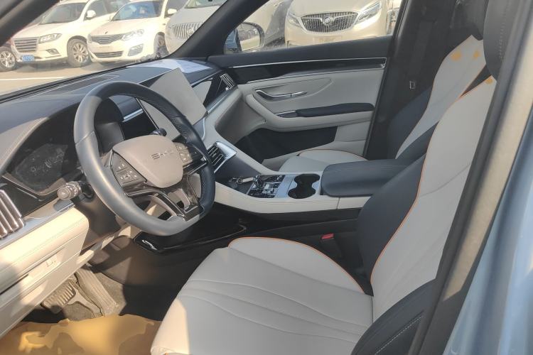 Used BYD Song PLUS New Energy 2023 Champion Edition EV 520KM Prestige Model
