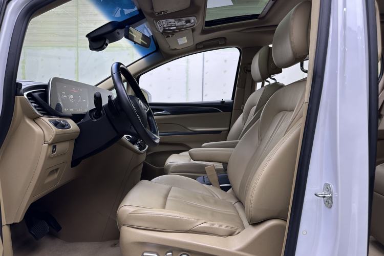 Used Buick GL8 2021 ES Land Cruiser 653T Flagship Model
