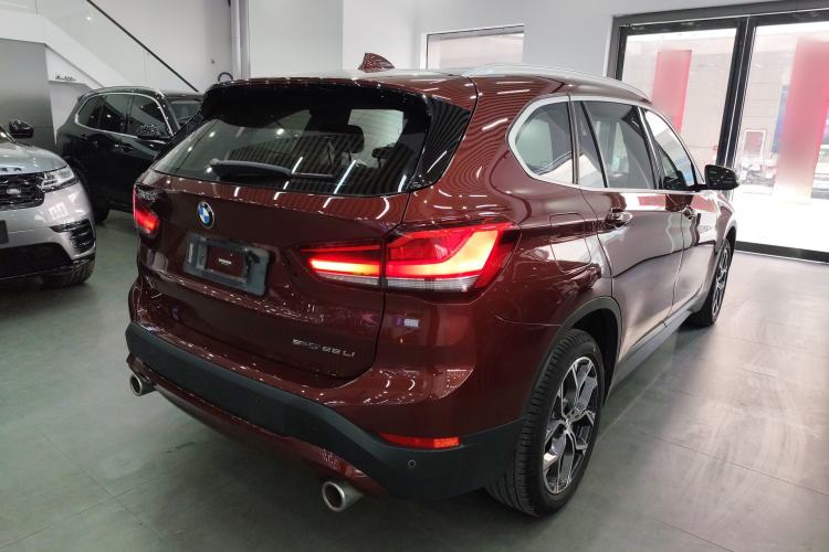 Used BMW X1 2020 sDrive25Li Leading Model
