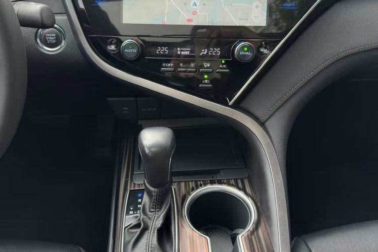 Used Toyota Camry 2019 Revised Version 2.0G Luxury Edition