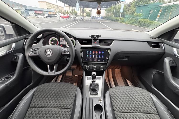 Used Skoda Octavia 2019 TSI230 DSG SmartDrive Luxury Edition China VI
