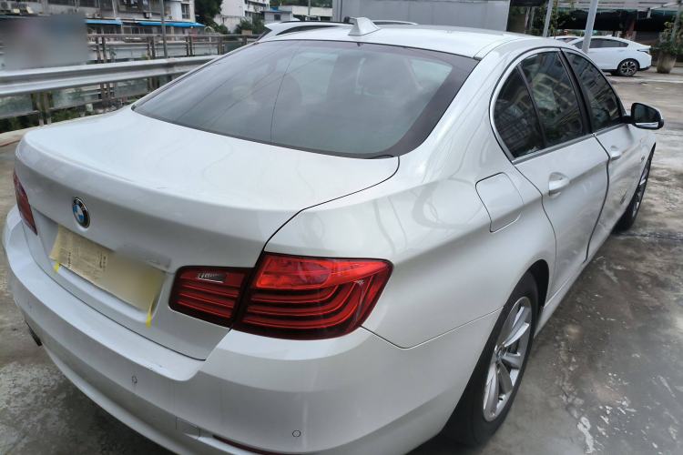 Used BMW 5 Series 2015 520i Elegant Edition
