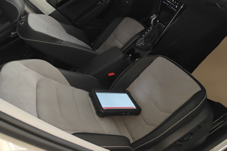 Used Volkswagen Tayron X 2020 330TSI Two-Wheel Drive Luxury Smart Connectivity Version