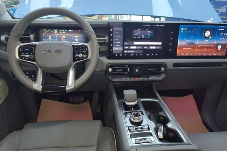 Used Beijing Auto BJ40 Electric Drive 2025 Advanced Edition
