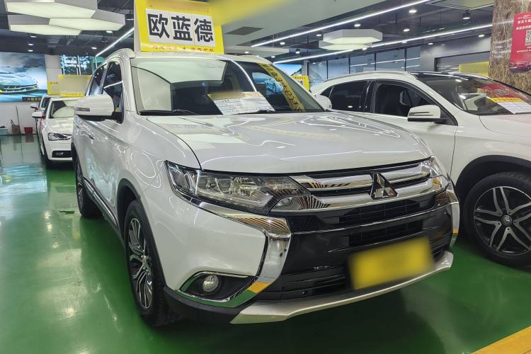 Used Mitsubishi Outlander 2018 2.4L 4x4 Elite Edition 5 Seats

