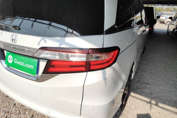 Used Honda Odyssey 2015 Updated Version 2.4L Smart Edition
