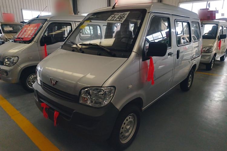 Used Wuling Zhiguang 2023 1.5L Practical Version 5/7 Seats