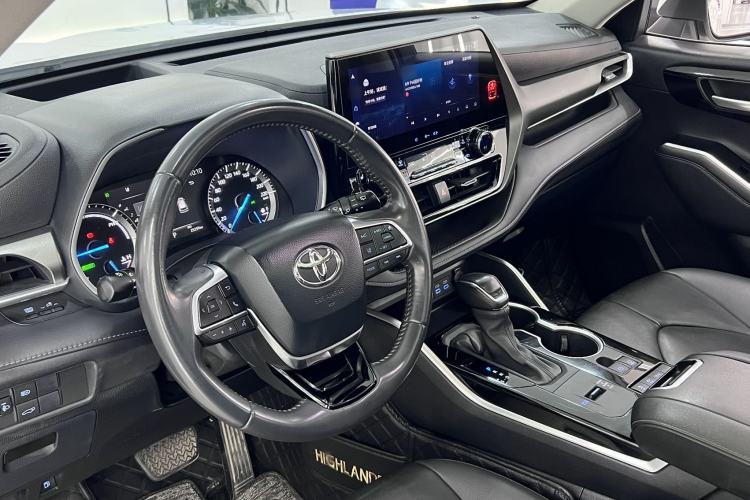 Used Toyota Highlander 2022 Dual-Engine 2.5L Four-Wheel Drive Prestige Version 7 Seats