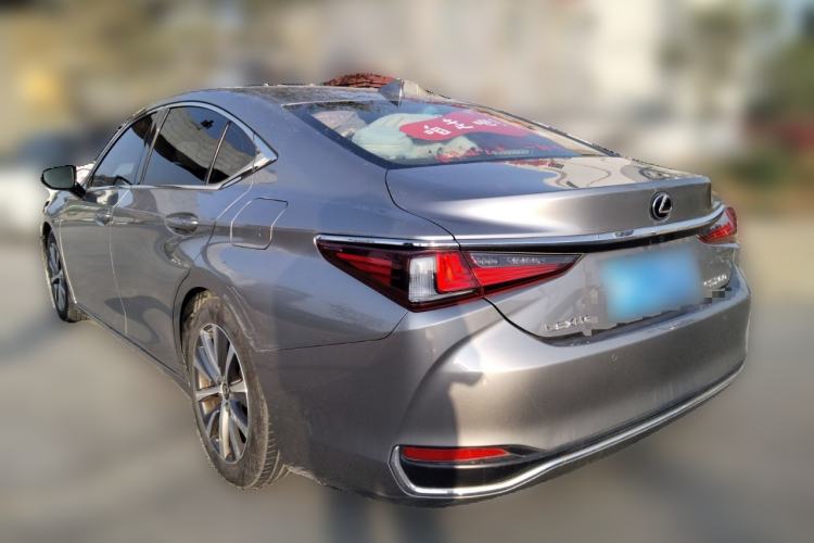Used Lexus ES 2020 260 Excellence Edition

