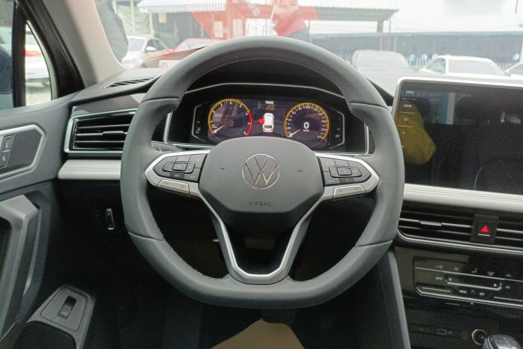 Used Volkswagen Tiguan L 
