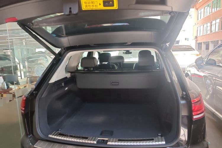 Used Volkswagen Touareg 2021 2.0 TSI Flagship Special Edition