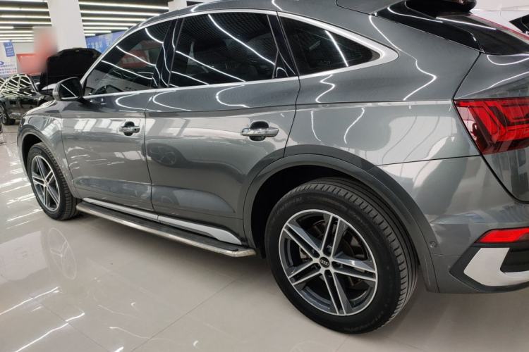Used Audi Q5L Sportback 2021 40 TFSI Fashion Model
