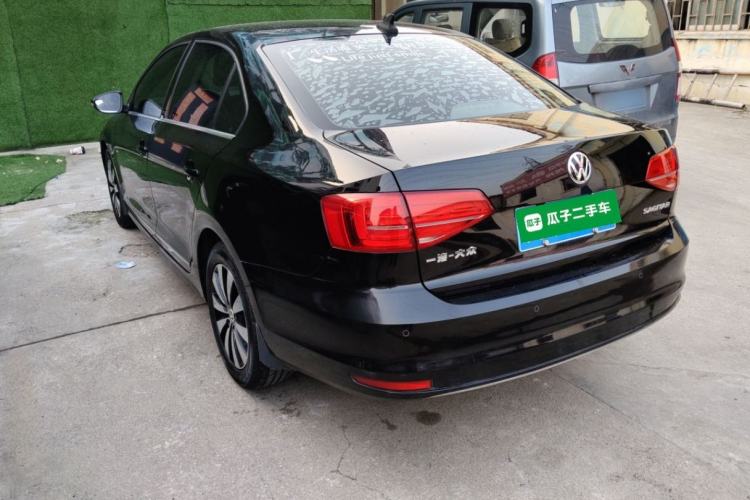 Used Volkswagen Sagitar 2017 1.6L Automatic Comfort Model
