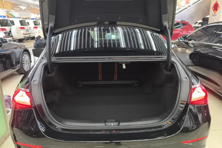 Used Mercedes-Benz E-Class (Import) 2024 E 260 Sport Edition