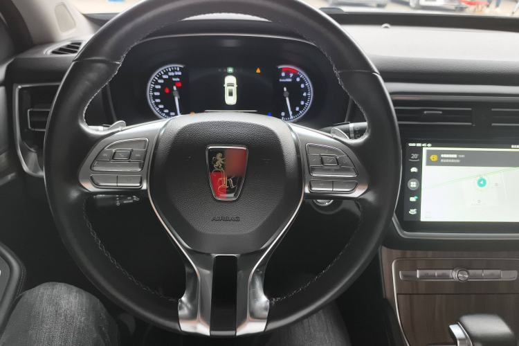 Used Roewe RX8 2019 30T Smart Connectivity Two-Wheel Drive Supreme Flagship Edition
