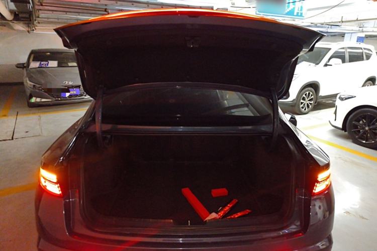 Used Geely Auto Preface 2023 2.0TD Prestige Version