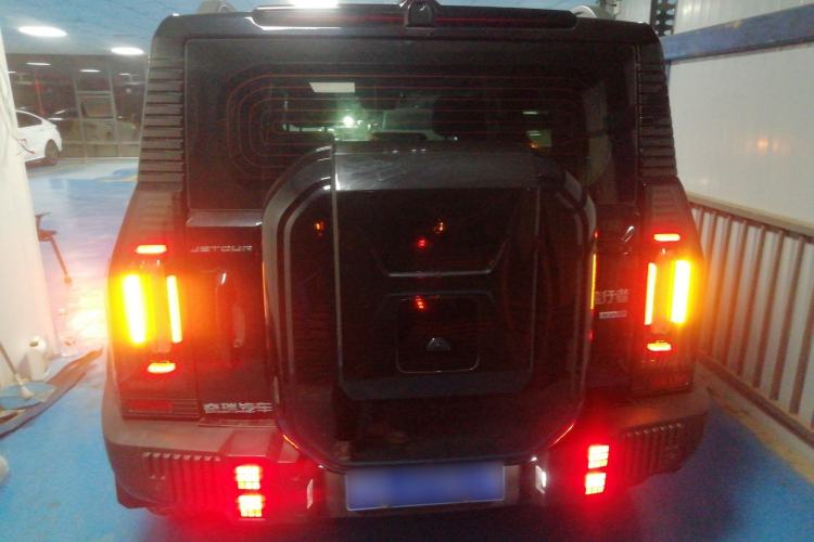 Used JETOUR Traveler 2023 2.0T All-Wheel-Drive CrossPRO
