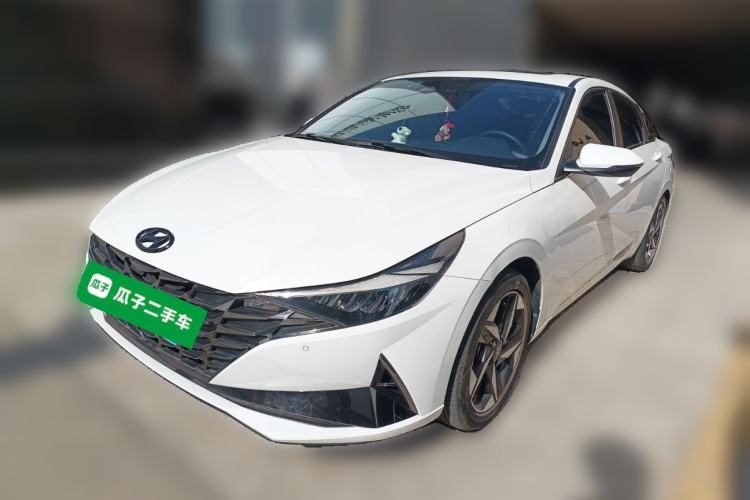 Used Hyundai Elantra 2022 1.5L CVT LUX Prestige Edition