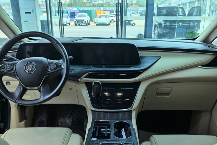 Used Buick GL8 2023 ES Lu Zun Deluxe Model
