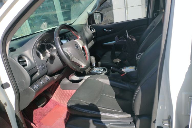 Used Nissan Terra 2018 2.5L Automatic 2WD Luxury Edition
