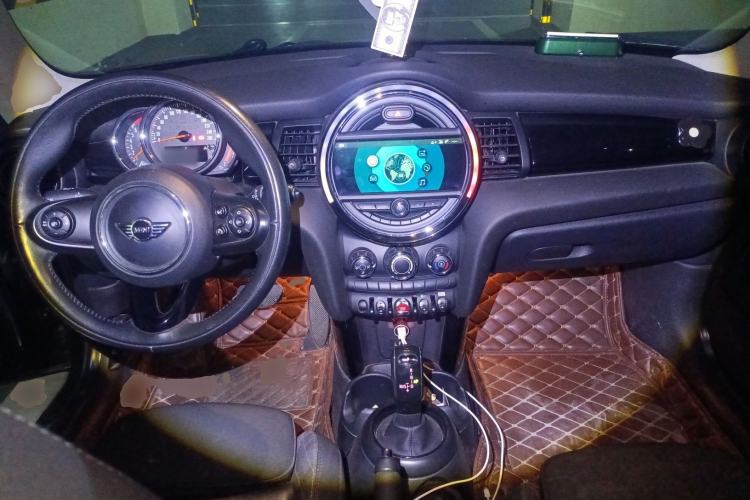 Used  MINI 2018 1.5T COOPER Classic Edition