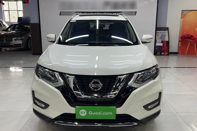 Used Nissan X-Trail 2017 2.5L CVT Leading Edition 4WD
