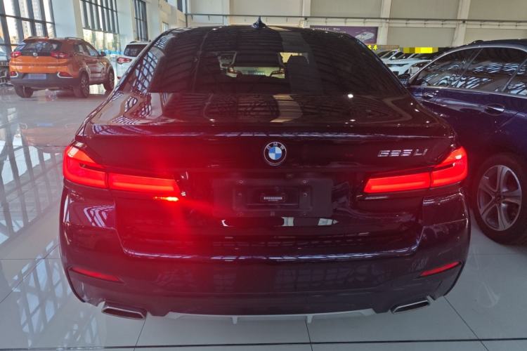 Used BMW 5 Series 2022 Restyled 525Li M Sport Package
