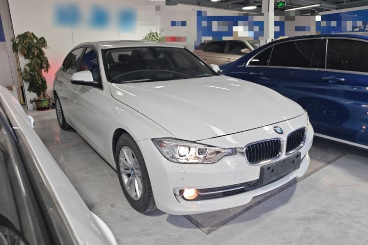Used BMW 3 Series 2014 320Li Fashion Model
