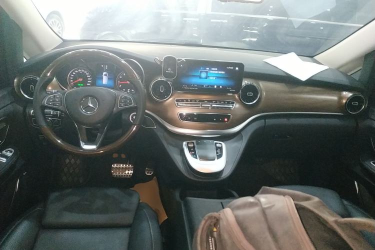 Used Mercedes-Benz V-Class 2022 V 260 L Long Wheelbase Prestige Edition
