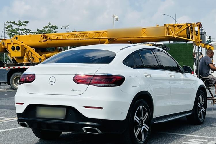 Used Mercedes-Benz GLC Coupe 2022 Refreshed GLC 260 4MATIC Coupe SUV
