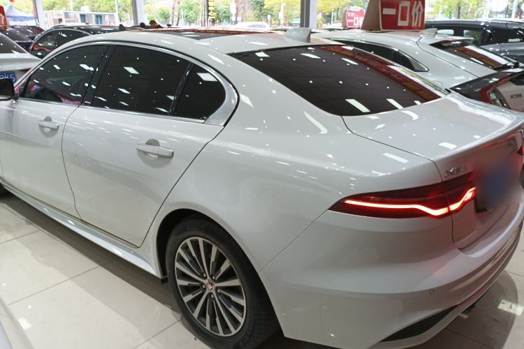 Used Jaguar XEL 2020 2.0T 200PS R-DYNAMIC Youth Sports Edition
