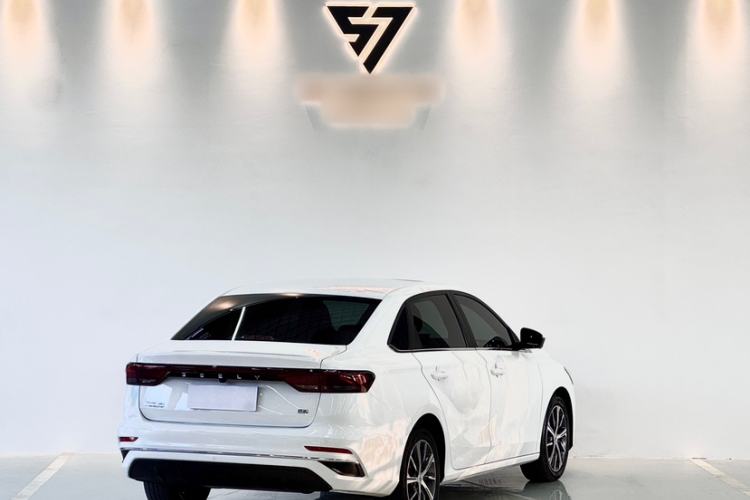 Used Geely Auto Emgrand 2023 4th Generation Champion Edition 1.5L CVT Prestige Model
