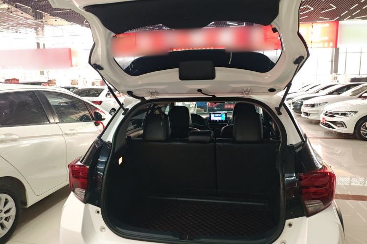 Used Toyota YARiS L 2021 X-Trail 1.5L CVT Luxury Edition
