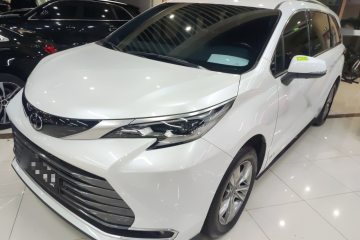 Used Toyota Sienna 2024 2.5L Hybrid Four-Wheel Drive Prestige Edition